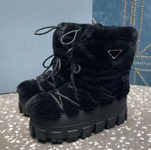 2024 P Moon Letter Boot Bota de nieve Nylon Moon Martin Placa Tobillo Bota de esquí Slip Round Diseñador de lujo Zapatos con cordones laque