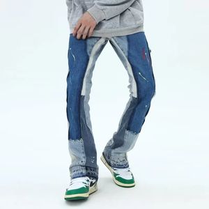 2024 peinture Patch Baggy Empilled Jeans Y2K Flare Cargo Pantals for Men Vêtements Lavage Bleu Denim Pantalons Pantalon Homme 240420