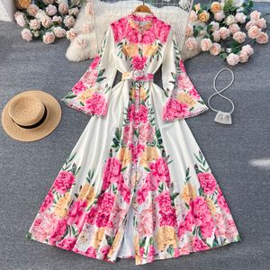 2024 feestjurken Runway Designer Fashion Vintage Floral Print Maxi Long Party Dresses Women Stand Collar Flare Sleeve Largo Vestidos gewaden