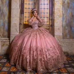 2024 rose Off the épaule Quinceanera robe de bal robe de bal florale applique en dentelle perle à plusieurs niveaux Mexico Corset Sweet 16 Vestido de 15 anos