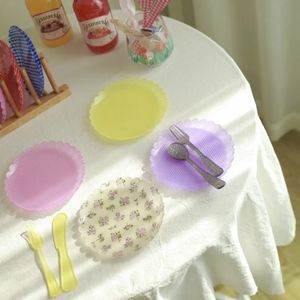 2024 Plastique en plastique plateau acrylique Cake Plat Grille Modèle Spork Floral Assiettes décoratives de mariage anniversaire Assiette de fruits de fruit de fruit de fruit Plat de gâteau fourkacrylique