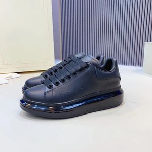 2024 Plateforme Designer Chaussures de course en cuir Mentes Low surdimensionnées à air surdimension