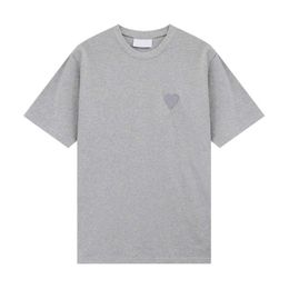 2024 T-shirts de jeu de jeu plus récent pour hommes des femmes créatrices d'Amis t Men de mode Tshirt décontracté l'homme petit coeur rouge chuan kubao ling polo 66