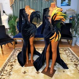 2024 Plus la taille Aso Ebi robes de bal pour les femmes noires plumes robe de soirée robes de soirée sexy haute fente perlée robe d'anniversaire robes de réception de fiançailles AM577