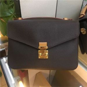 2024 POCHETTE Crossbody tassen M40780 V Metis Echt rundleer schoudertassen dames handtassen portemonnees draagtas Bruine bloem