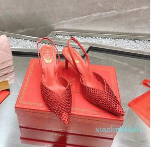 2024 stiletto sandalen met spitse neus Luxe ontwerpers hoge schoenen fabrieksschoeisel