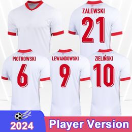 2024 Polen Mens Player voetbaltruien Lewandowski Zielinski Swiderski Grosicki Frankowski Zalewski Piatek Slisz Home Football Shirts