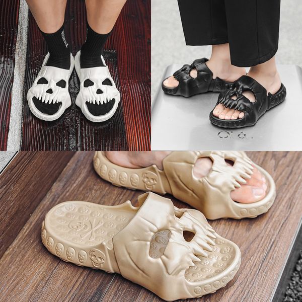 2024 Chaussures EVA positives populaires Crâne Pieds Sandales à semelle épaisse Noir Summer Beach Chaussures pour hommes Toe Wrap Pantoufles respirantes GAI grande taille