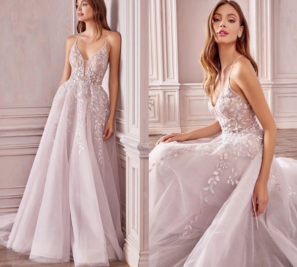 2024 Princesa A-line Vestido de novia para mujer Cuello en V Sin espalda Encaje Bordado Apliques Tul Vestidos de novia Boho Tallas grandes Vestido De Noiva