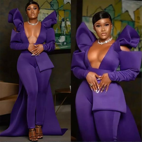 2024 Violet Combinaison Robes De Bal Manches Longues Plongeant Col En V Volants Balayage Train Robes De Soirée Plus La Taille Sur Mesure Occasion Formelle Porter