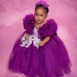 2024 Crystals de dentelle violette Robes de fille fleur robes de bal TULLE ÉLÉGANT LILTTLE KIDS Birthday Pageant Weddding Robes