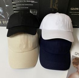 2024 QC Nouvellement arrivé Marque nouvelle casquette de baseball de designer classique Chapeau noir Mode féminine Casquettes assorties Chapeaux pare-soleil k135