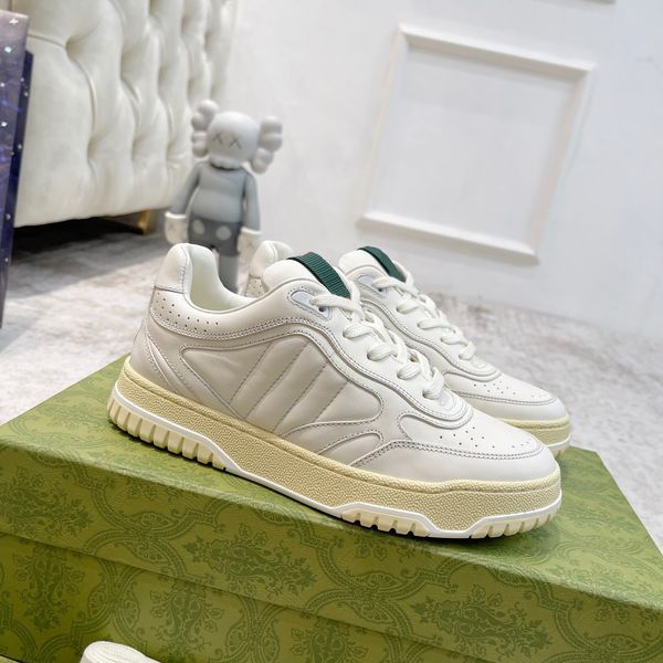 2024 Re-Web Sneaker Hommes Femmes Italie Designer Casual Chaussures Baskets en cuir blanc Fermeture à lacets Baskets à talons bas Vert et rouge Langue Web Classics Chaussures blanches