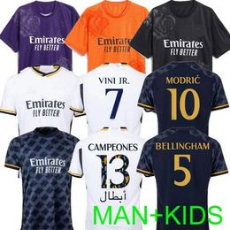 2024 Jerseys de football du Real Madrid Bellingham Vini Jr Special 23 24 CHIRT DE FOOTBALLAG