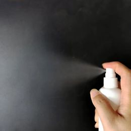 2024 Navulbare spuitflessen reizen draagbare cosmetische lege containers plastic water mist parfum flessen verstuizer huidverzorgingsgereedschap voor