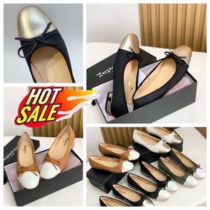 2024 REPETTO AVEC BOX TOP QUICTION Designer Sandals Luxury Slippers Femmes Talons Bowknot Chaussures de danse Soft Gai Slater-on Taille 35-39 5CM