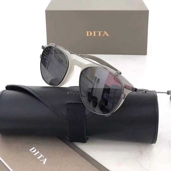 2024 Gafas de sol cuadradas retro para mujer Versiones para hombres y mujeres de Di con miopía Gafas con montura Ta de moda Clip Una lente Dos lentes Logotipo