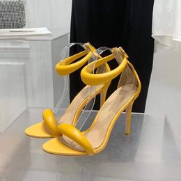 2024 Rossi Stiletto Teli Sandals Dress Shoes110.5 cm Donne Sestate Sandals Sandals Sandals Metallic Piede Metallico Tacco calzature con cerniera posteriore calzature calzature calzature calzature calzature