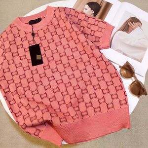 2024 Round Neck Mens Designer T-shirt Shirts Apparels Fashion Tees Tshirt Luxury Clain à manches Men de Vêtements de survêtement