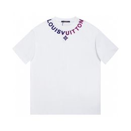 2024 T-shirt à col rond pour hommes T-shirt de designer Chemises de mode T-shirts de mode T-shirt de luxe Vêtements pour hommes à manches courtes Survêtement T-shirt Polos de loisirs Femme M-3XL A8
