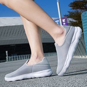 2024 Hardloopschoenen voor heren dames heren sneaker platform dames buitensport sneakers trainers 16