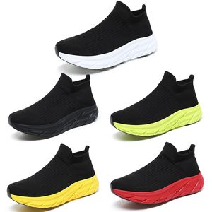 2024 Chaussures de course femme homme blanc noir vert rouge tendance respirable épaisse semelle entraîne les baskets sportives gai