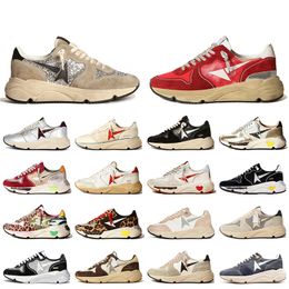 2024 Zapatillas de deporte con suela para correr Acabado vintage Diseñador Zapatos casuales Mujeres para hombre Graffiti Marfil Brillo Gamuza Tenis Tamaño grande 12 Hecho a mano OG Camuflaje Entrenadores deportivos