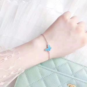 2024 S925 Silver Charm Stud -oorrang Pedant ketting met blauwe turquoise stenen armband voor vrouwen bruiloft sieraden geschenk hebben doosstempel