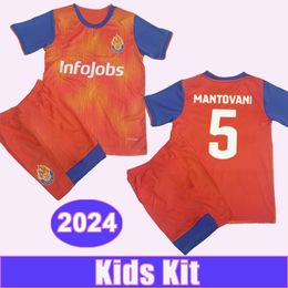 2024 Saiyans Kids Kit Voetballen Jerseys Romeinse Giner Lucca Gio Ferinu Augusto O. Boada Home Orange Child Football Shirts korte mouw uniformen