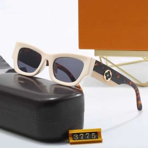2024 Gafas de sol de alta calidad con personalidad del mismo estilo para mujer Promoción versátil y de moda de gama alta 3775