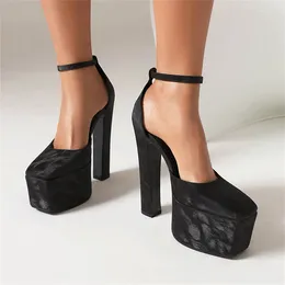 2024 Sandals Brand Platform Printemps 193 Femmes Sqaure Toe Shoes Fashion 40-43 Blocs Block Talons Pompes de sangle de cheville 238