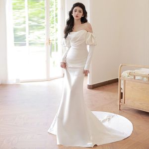 2024 robes de mariée sirène en satin épaule dénudée manches longues robes de mariée perlées dos nu satin plage boho robe de mariée robe de novia robes de réception de pays