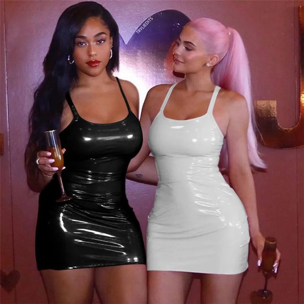 2024 Sexy Dos Nu Club Robe De Soirée Femmes Solide Noir Aspect Humide Latex Corps En Cuir Artificiel Push Up Soutien-Gorge Mini Robe D'été 240108