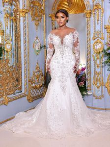 2024 Sexy luxe arabe sirène robes de mariée illusion bijou cou dentelle appliques argent cristal perles manches longues robes de mariée grande taille cathédrale train
