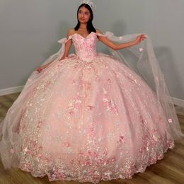 2024 Sexy Roze Quinceanera Jurken Baljurk Uit Schouder Sweetheart Kant Applicaties Kristal Kralen Bloemen Puffy Tule Corset Terug Feestjurk prom Avondjurken