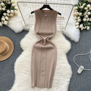 2024 Sexy Summer Gebreide riemriem Dames Tank Elatic Taille Bodycon Sundress vrouwelijk strand Backless Midi Long Dress 240415