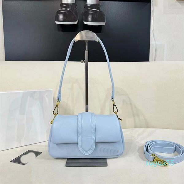 2024 Bolso de axila en forma y bolso cruzado Últimos bolsos Bolso de moda para mujer Modas Steamer Classics Bolsos Mujeres Compras