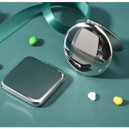 2024 Miroir portable pliant ultra slim en acier inoxydable étanche miroir de camping incassable pour un usage personnel, voyageant pour