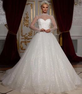 2024 Robes de mariée à paillettes brillantes O-Col à manches longues perles perles Puffy Bridal Robes Vestido de Noiva Casamento Customée