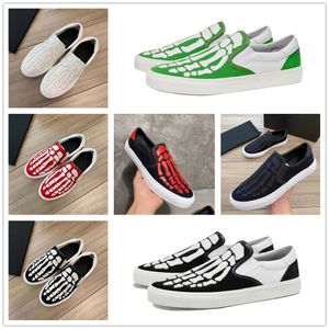 2024 Skel Toe Slip-On Men Femmes Chaussures décontractées Designer Skeleton Sneaker toile plate noir blanc rouge vert os runner man plateforme Trainers Sports Sneakers