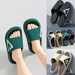 2024 Slippers for Men Women Women Summer Slipper Rubber Colost Colthy Slides Nandfranding Products 38-46
