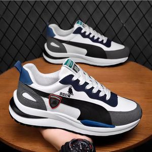 2024 Baskets pour hommes Mode Semelle extérieure Mâle Casual Chaussures de sport Homme Running Flats Chaussures Tenis De Mujer Zapatillas Sapato Masculino Taille 39-44