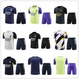 2024 Ensembles de survêtements de football Real Madrid Survêtement Set 23 2425 Short à manches courtes Kit de football pour hommes et enfants Chandal Futbol Survetement Costume d'entraînement Maillot de football