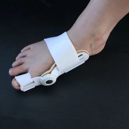 2024 SPLINT Big Toe Roemener Corrector Voet Pijn Verlichting Hallux Valgus Correctie Orthopedische benodigdheden Pedicure Foot Carefor Toe -Tradeing ondersteuning