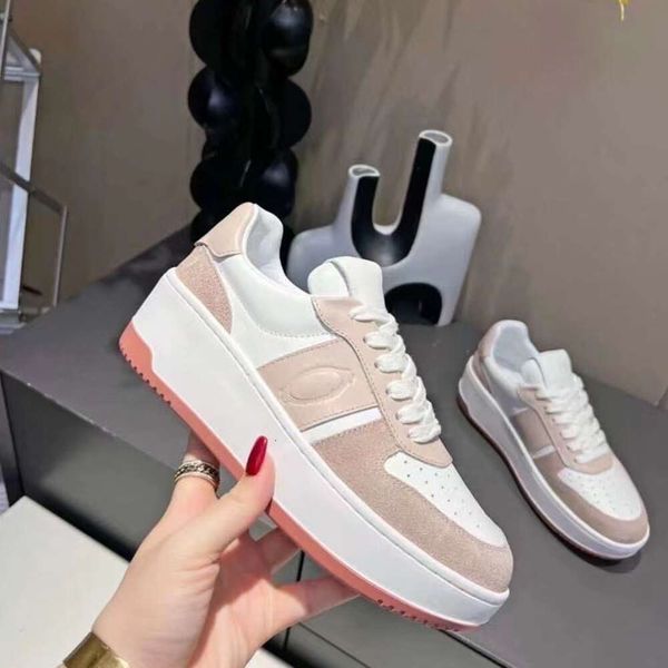 2024 primavera y otoño nueva estrella mismo estilo patata seda pequeño blanco mujeres suela gruesa color Casual elevado zapatos deportivos