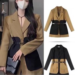 2024 Printemps Automne Costumes pour femmes Blazers Manteau Designer Bouton Vestes Mode Assorti Triangs inversés Lettre Costumes longs Veste en nylon Taille S-L Tops Blazer