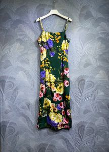 2024 Lentegroene jurk met bloemenprint, mouwloze midi-casual jurken met vierkante hals F4M181650