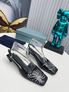2024 lente zware sandalen elegant elegant kristalhelder met een zeer sterke artistieke sfeer maat 35-42