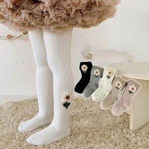 2024 Spring Infant Girls Pantyhose Small Fresh Flower Childrens Girls Legging Automne Hiver Thin Baby Girls Choques 231221