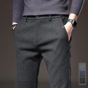 2024 Lente Mannen Casual Broek Slanke Rechte Katoenen Elastische Taille Mannelijke Zakelijke Broek Mode Koreaanse Grijs Blauw Zwart 240125
